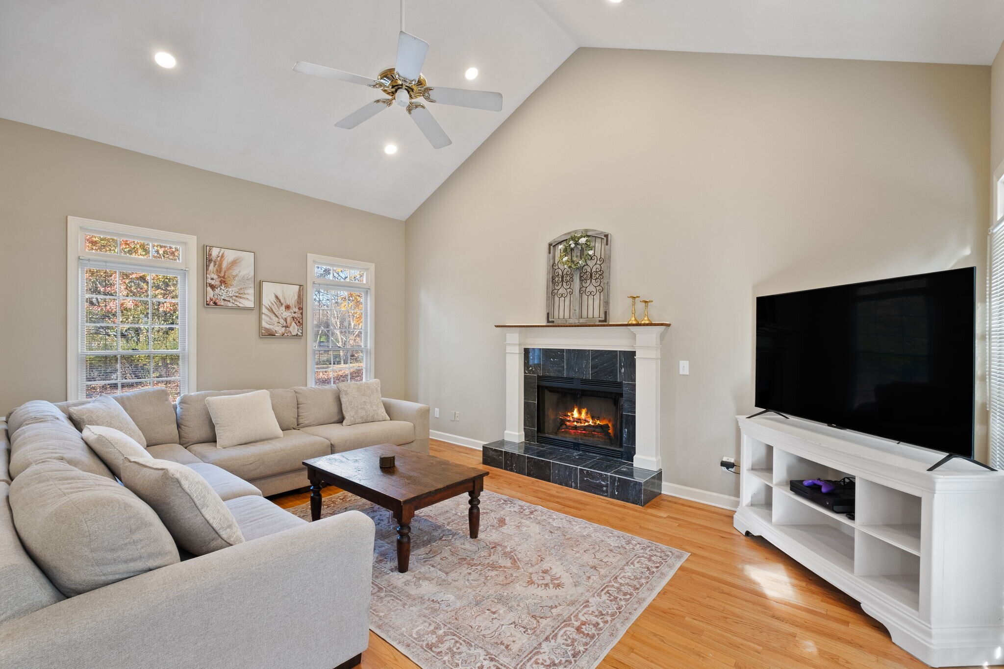 Building Photo - 2293 Camden Dr SW