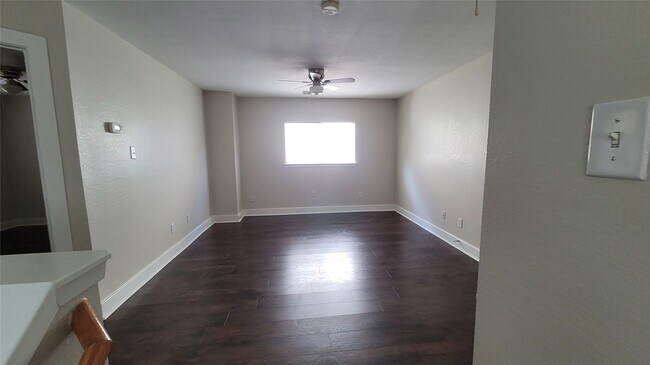 Building Photo - 11926 Prior Park Dr