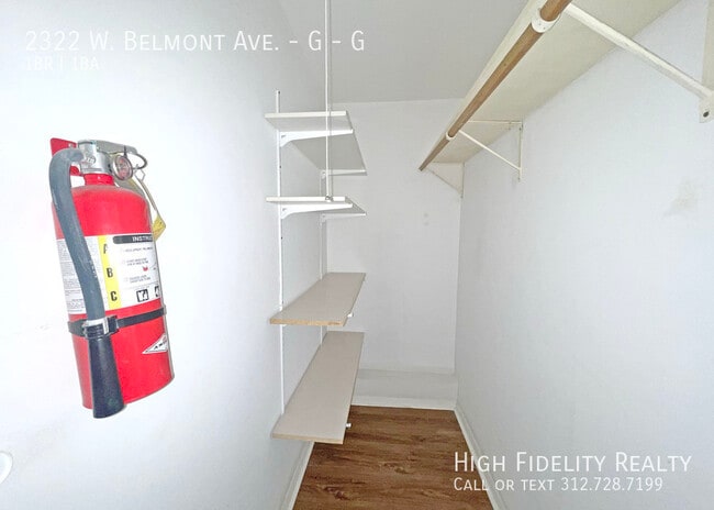 Building Photo - 2322 W Belmont Ave