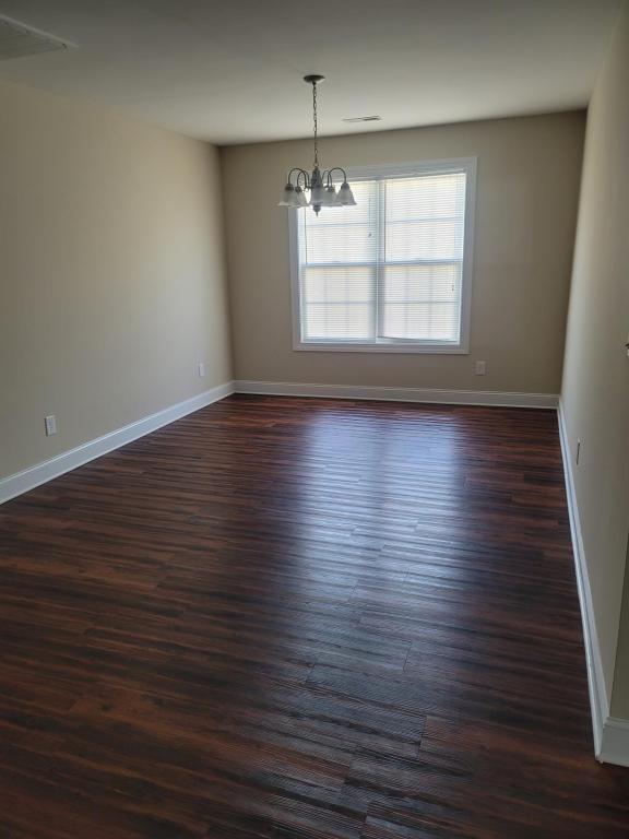 Building Photo - 2524 Brookville Dr