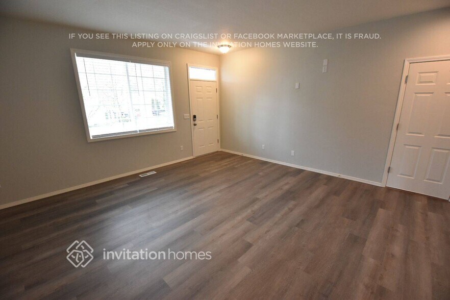 Building Photo - 8539 Sweetbrier Loop SE