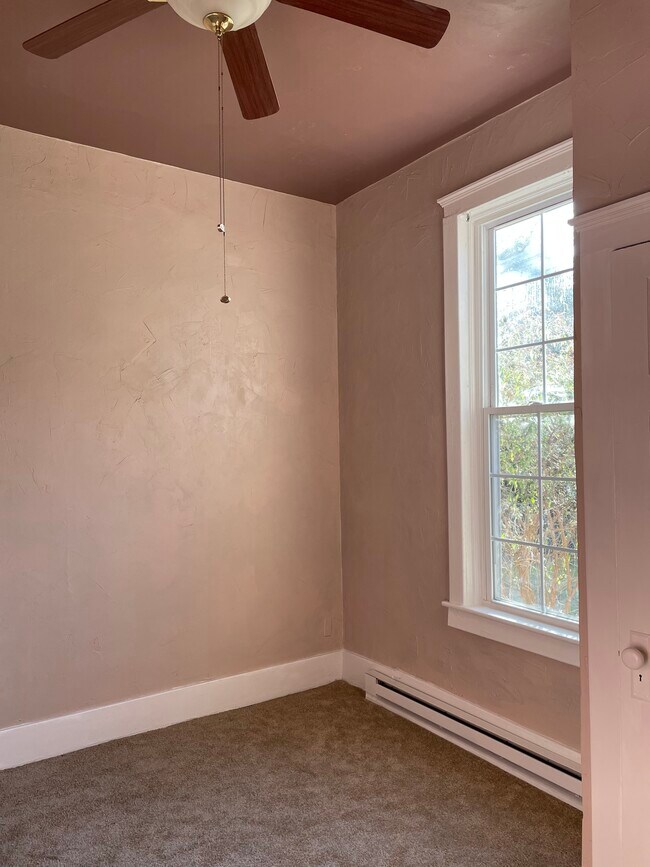 Large insulated windows - 355 Market St