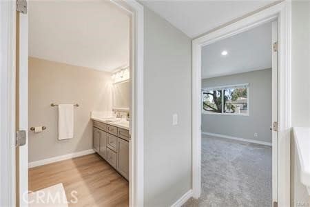 Building Photo - 801 Vista Ct