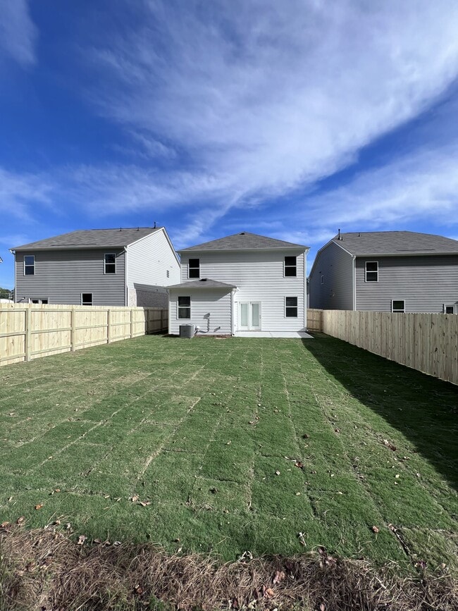 Building Photo - 6092 Knickerbocker Street