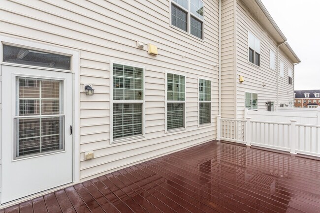 Building Photo - 4216 WOODSPRING Ln