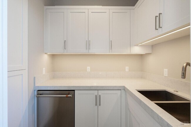 Building Photo - 3842 Horizon View Way
