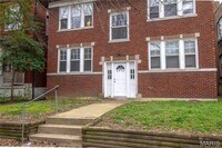 Building Photo - 2852 Shenandoah Ave