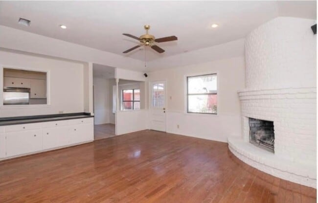 Building Photo - 4800 Gretna Green Ln