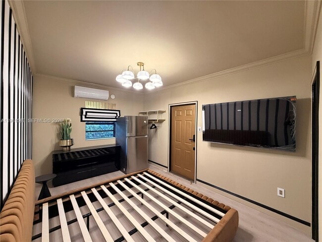 Building Photo - 920 SW 50th Ave