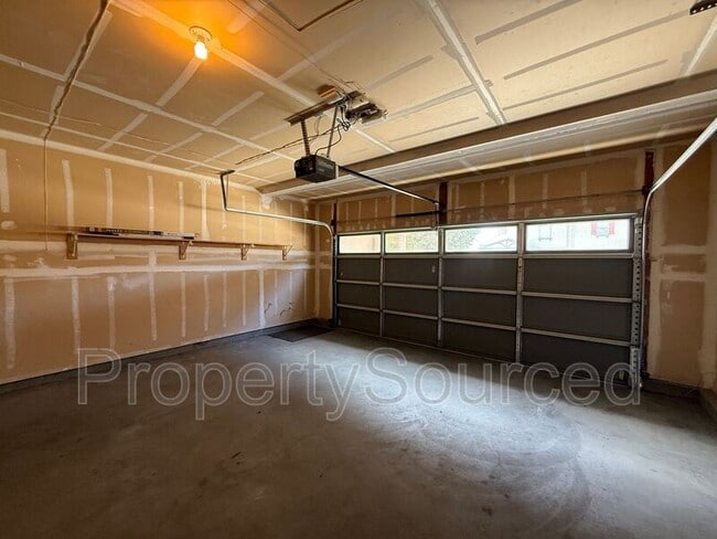 Building Photo - 17482 Ferndale St
