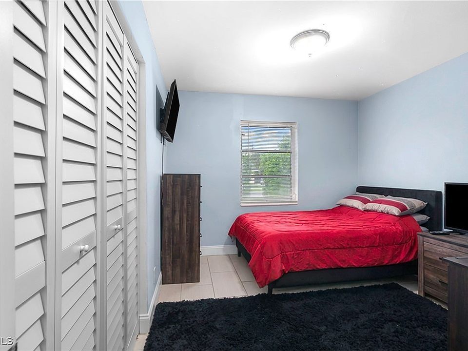 Building Photo - 1475 7th St