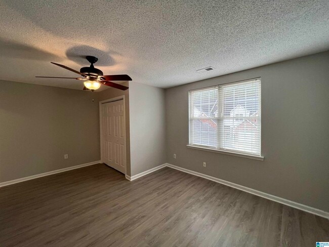 Building Photo - 1648 Savannah Park Ln