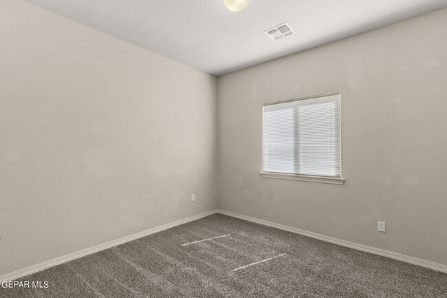 Building Photo - 7508 Wolf Creek Dr