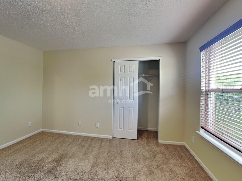 Building Photo - 10278 Brushfield Ln