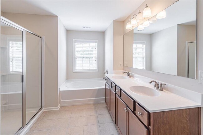 Building Photo - 4769 Bogan Meadows Dr