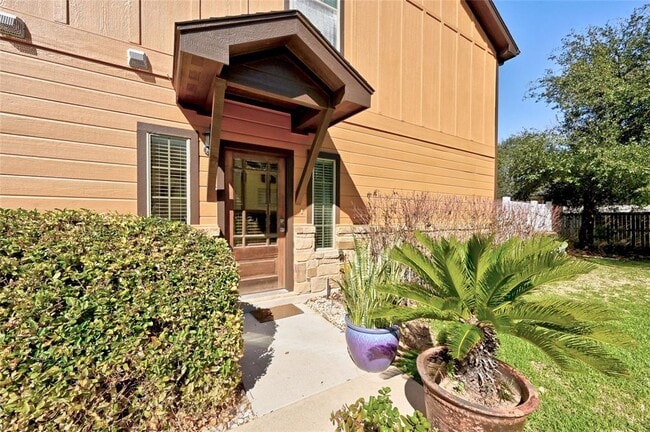 Building Photo - 11317 Lost Maples Trail