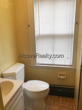 Building Photo - 74 Otis St