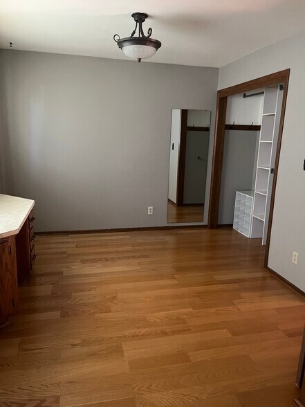 Building Photo - 3254 S 145th St