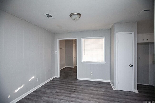 Building Photo - 25 Allyson Cir