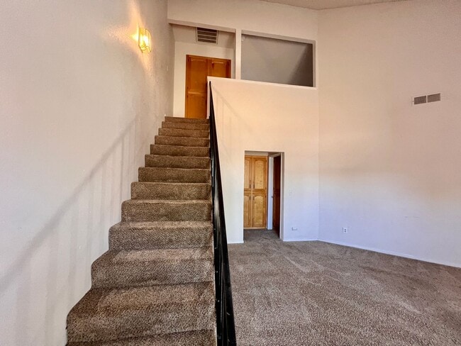 Building Photo - $2,050 Princeton & Brawley, 3 Bed - N Dewe...