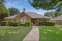 Building Photo - 4316 Hartford Dr
