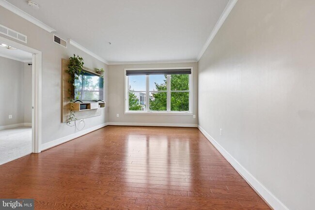 Building Photo - 815 N Patrick St