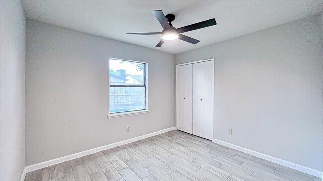 Building Photo - 16822 Macleish Dr