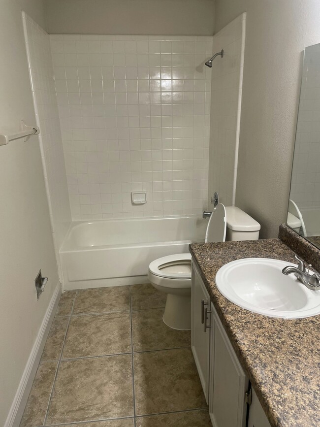 Building Photo - 6715 Meritmoor Cir