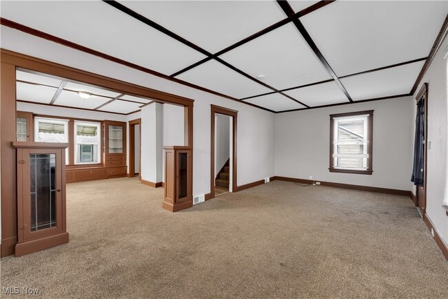 Building Photo - 788 E 156th St