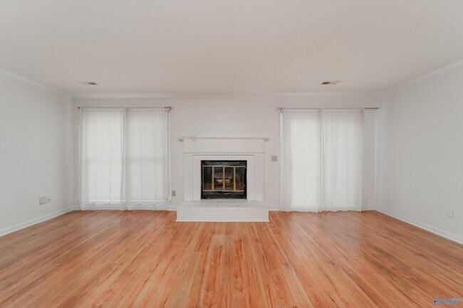 Building Photo - 6716 Steeplechase Dr NW