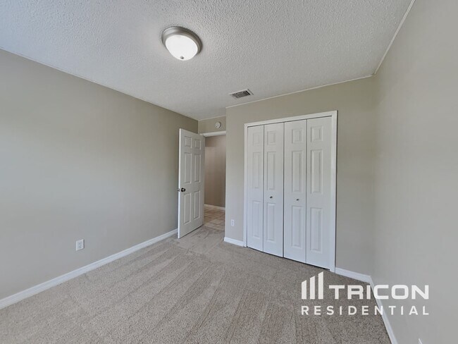 Building Photo - 2823 Mac Murray Ct