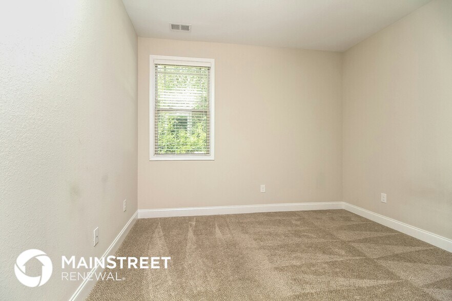 Building Photo - 1237 Catawba Way