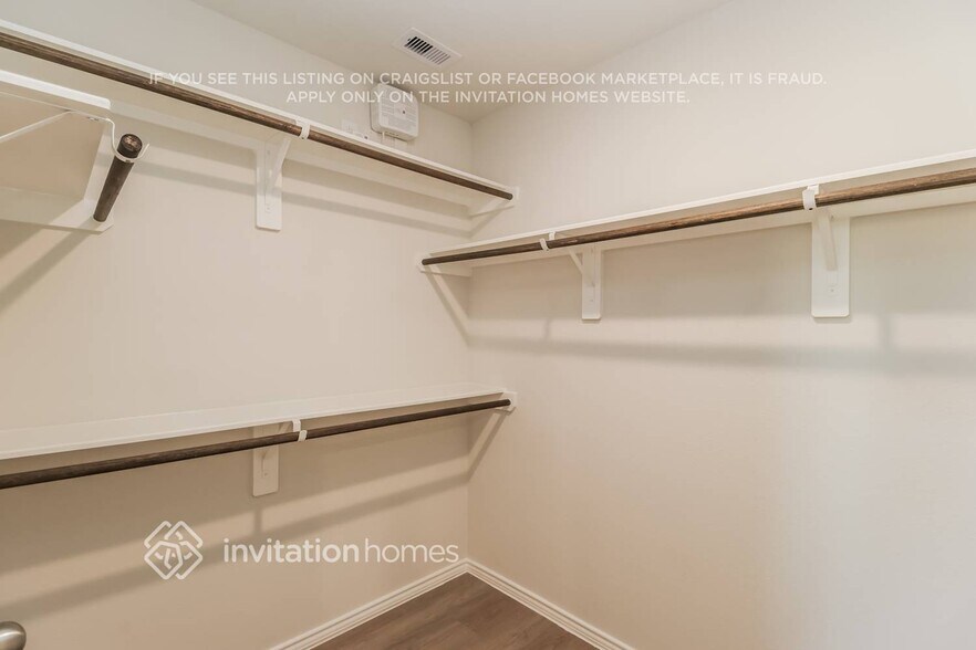 Building Photo - 24975 Aconite Ln