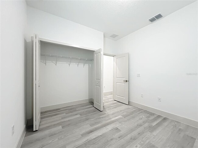 Building Photo - 9301 N Akola Way