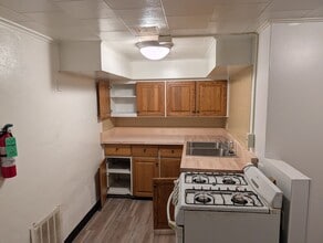 Building Photo - 301 W Illinois St