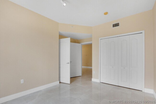 Building Photo - 11033 Legacy Blvd