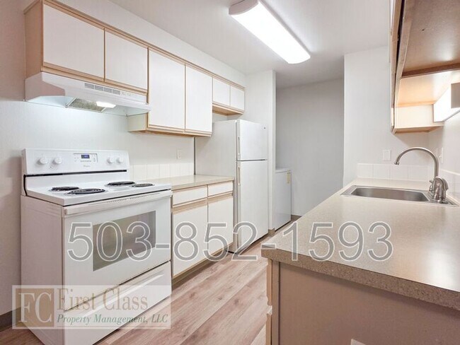 Building Photo - 1255 NW 183rd Ave