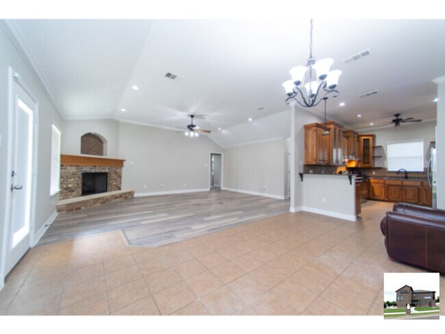 Building Photo - 2410 Big Divide Rd