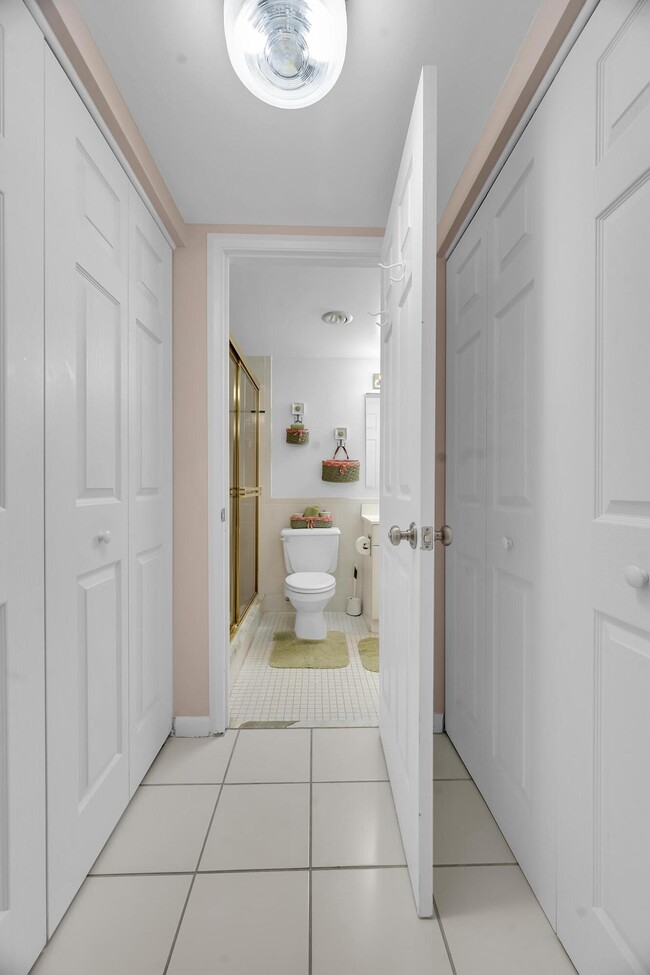 Building Photo - 3492 NE Causeway Blvd