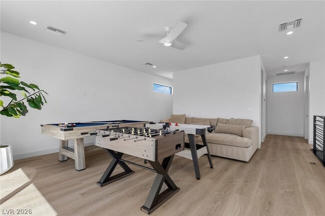 Building Photo - 4053 Heron Fairway Dr