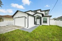 Building Photo - 3007 W Haya St