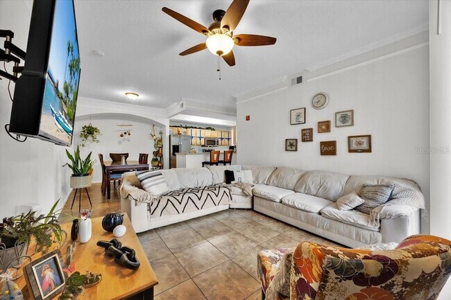 Building Photo - 12017 Villanova Dr