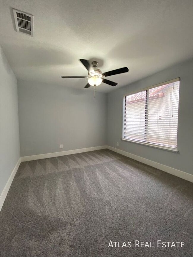 Building Photo - 1916 Old Mill Ln