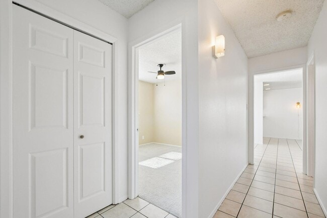 Building Photo - 9413 Quail Meadow Dr