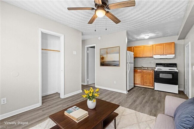 Building Photo - 200 Pullman Ave