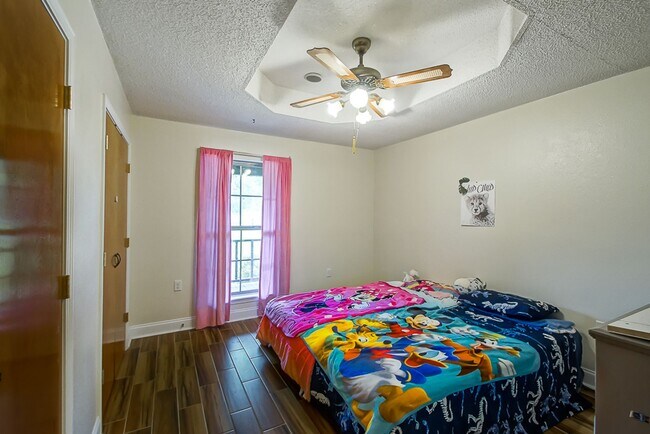 Building Photo - 12723 Pleasant Ridge Dr
