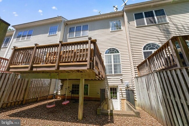Building Photo - 12003 Mill Rock Dr