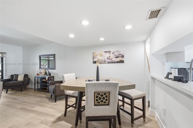 Building Photo - 8855 SW 131st Ct