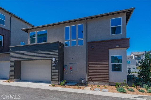 Building Photo - 100 Trask