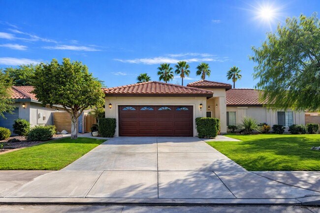 Building Photo - 78715 Naples Dr